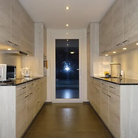 Bahnhof Platz 2 Apartment