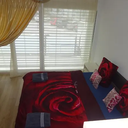 Bahnhof Platz 2 Apartment *