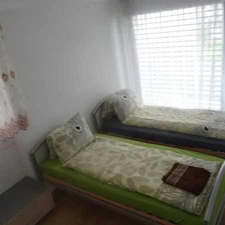 Bahnhof Platz 2 Apartment *
